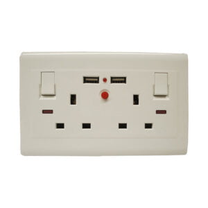 Twin Switch Socket w/USB KB12