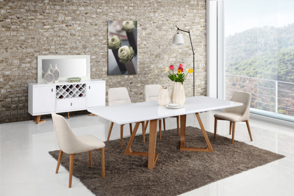 EXTENDABLE DINING TABLE