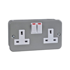 Twin Switch Socket Metal Clad