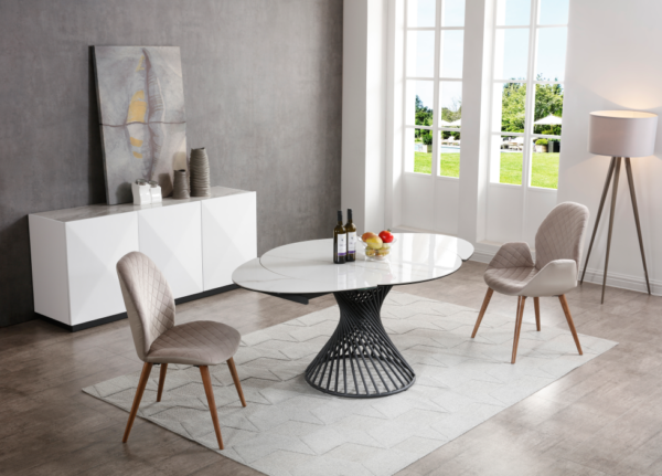 EXTENDABLE OVAL DINING TABLE VOILA