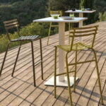 Stackable metal garden stool - Image 3